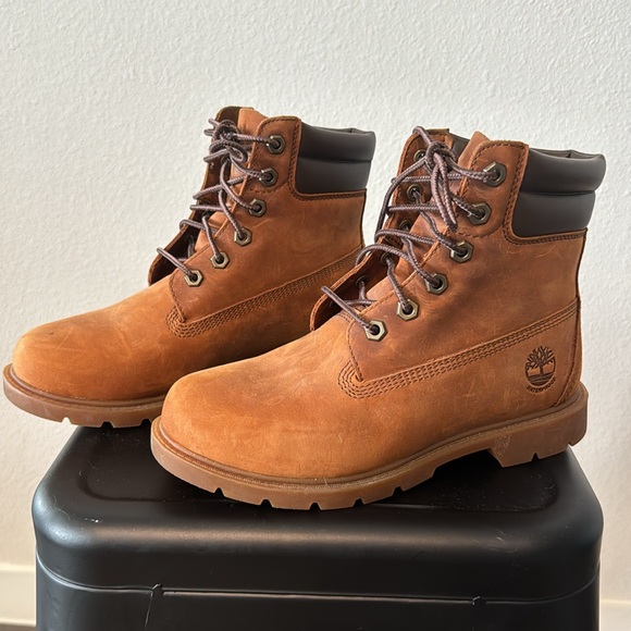 Timberland Women’s Linden Woods 6” Waterproof Boot - Picture 2 of 14